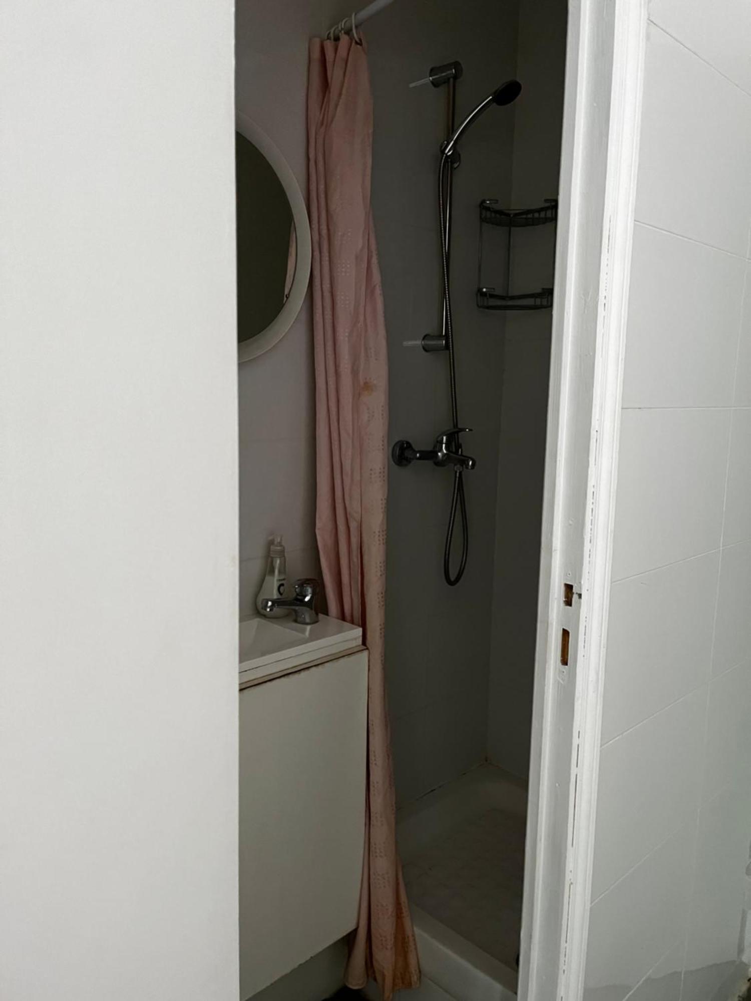Double Room Private Bathroom,1618791492:JPEG
